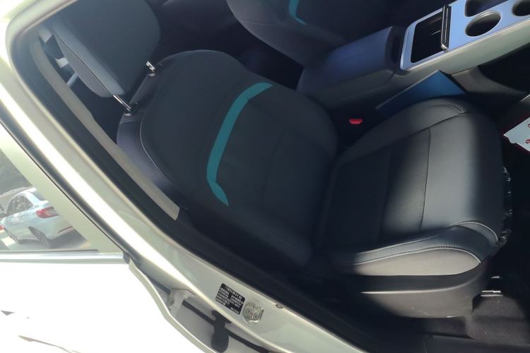 Used AION Y 2023 Younger