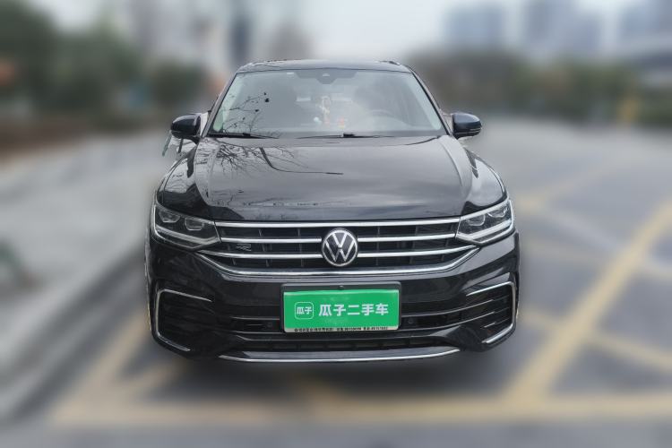 Used Volkswagen Tiguan L 2023 Restyled 330TSI Automatic Two-Wheel Drive R-Line Enhanced Comfort Version

