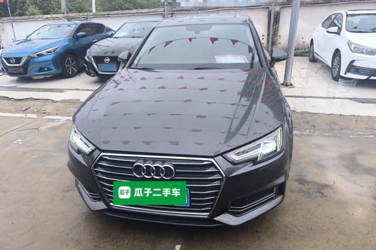 Used Audi A4L 2019 40 TFSI Ambition China VI