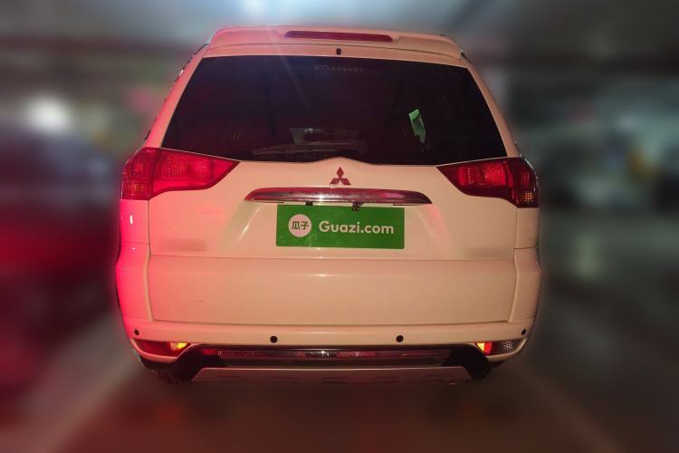 Used Mitsubishi Pajero Sport 2013 2.4L Manual Two-Wheel Drive Comfort Edition