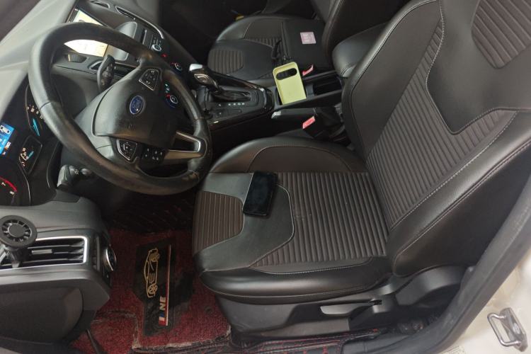 Used Ford Focus 2017 Sedan EcoBoost 180 Automatic Elite Model