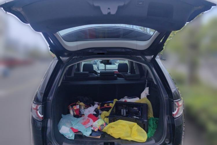 Used Land Rover Discovery Sport 2015 2.0T HSE LUXURY Trunk