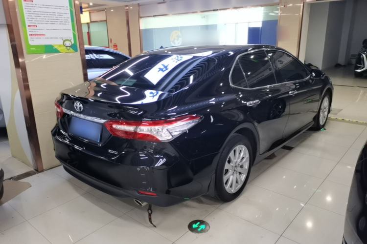Used Toyota Camry 2019 Revised Version 2.0G Luxury Edition
