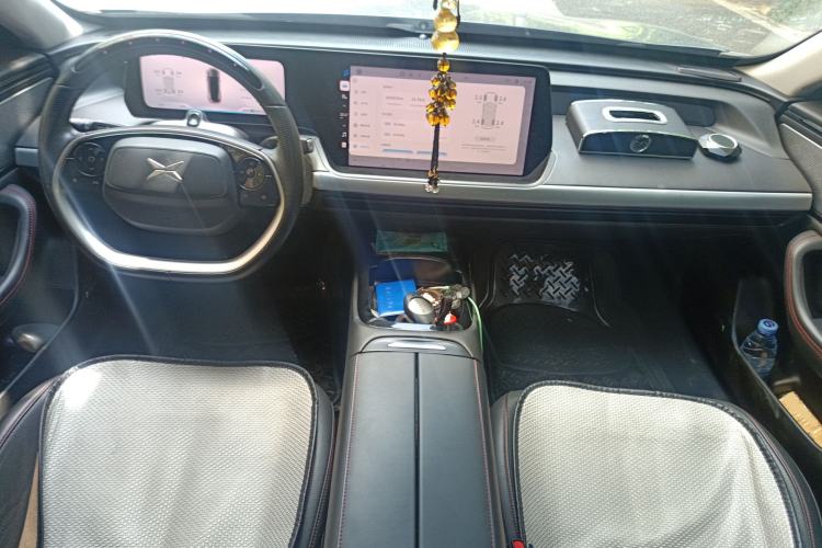 Used XPeng P7 2020 562N Performance Edition Center Console