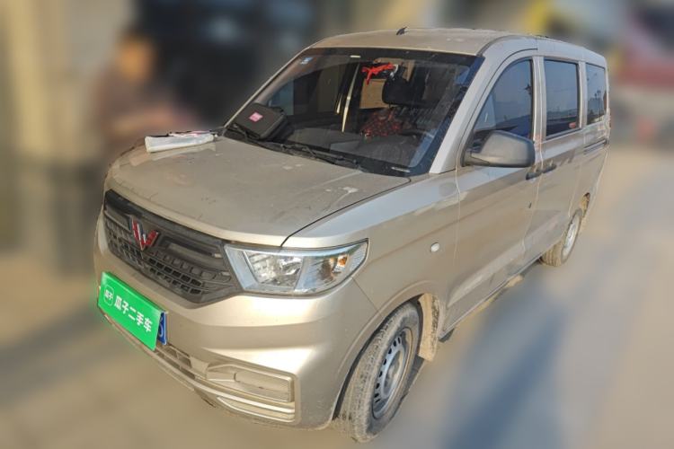Used Wuling Hongguang V 2019 1.5L Standard Version China VI LAR