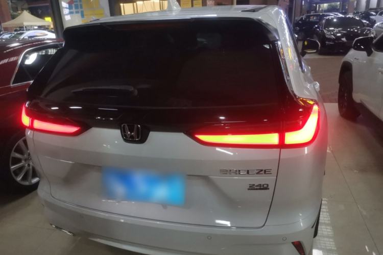 Used Honda Breeze 2023 240TURBO Two-Wheel-Drive Luxury Edition 5 Seats