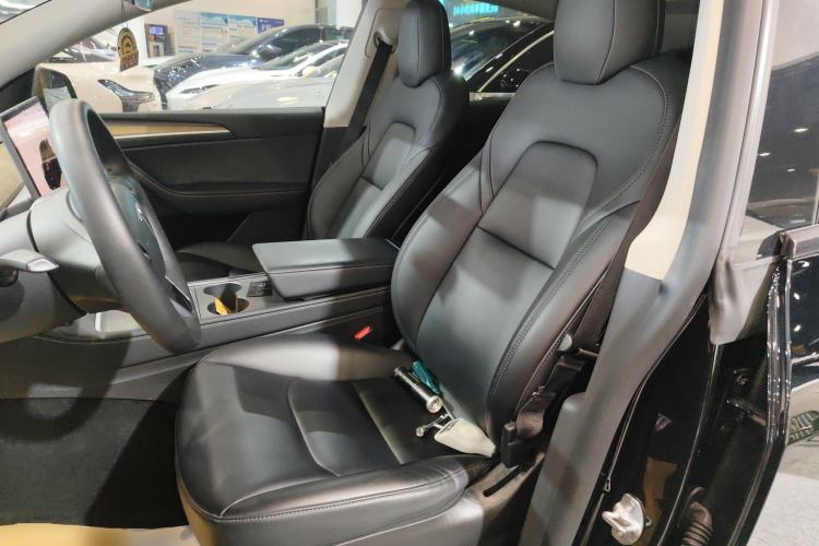 Used Tesla Model Y 2022 Performance High-Performance All-Wheel-Drive Version
