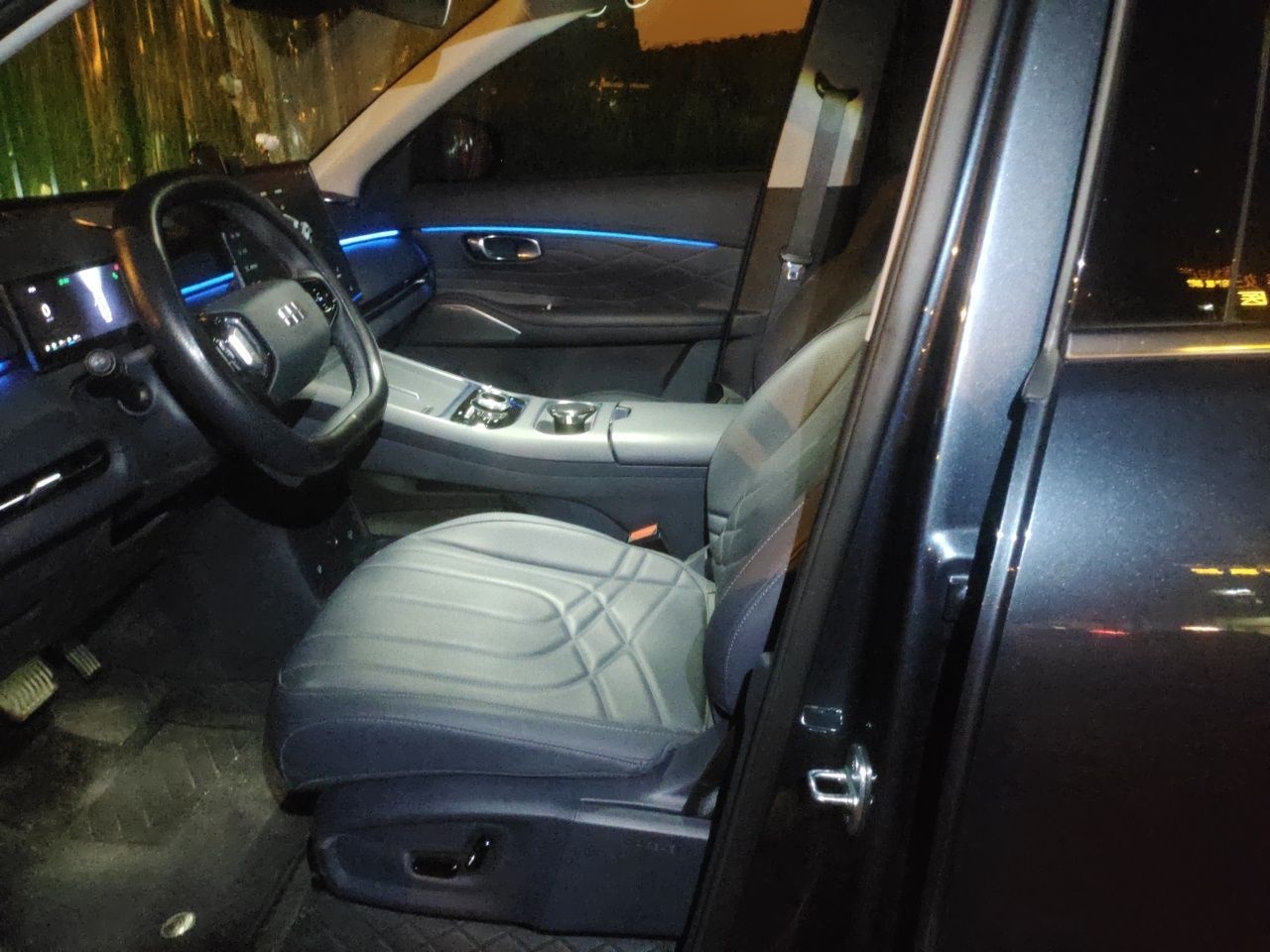 Geely Galaxy Xingjian 7 EM-i 2026 Model 135km Starship Version — снимка 15
