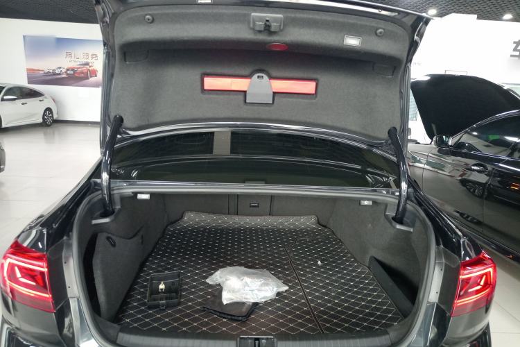 Used Volkswagen Magotan GTE Plug-in Hybrid 2022 GTE Luxury Model
