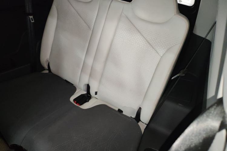 Used Chery QQ Little Ant 2024 Edition Youth Version 321 km Beloved Version 29.23 kWh Left Rear Seat