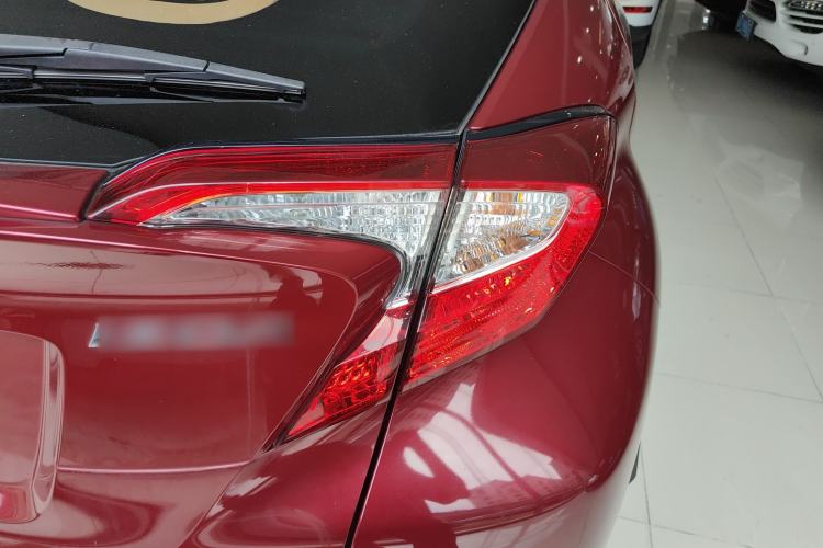 Used Toyota IZOA 2018 2.0L Yichi Edition China V Standard