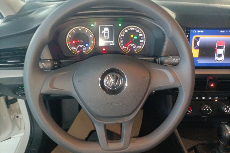 Used Volkswagen Lavida 2019 1.5L Automatic Fashion Edition China VI
