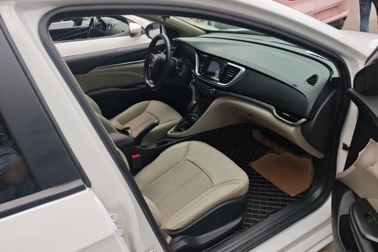 Used Buick GT 2016 15N Automatic Elite Edition Right Front Seat