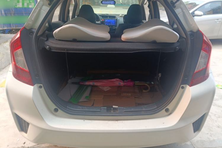 Used Honda Fit 2016 1.5L LX CVT Comfort Model Trunk