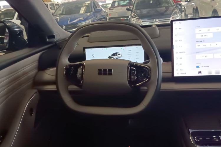 Used Geely Galaxy 8 2025 130km EM-P Starship Edition