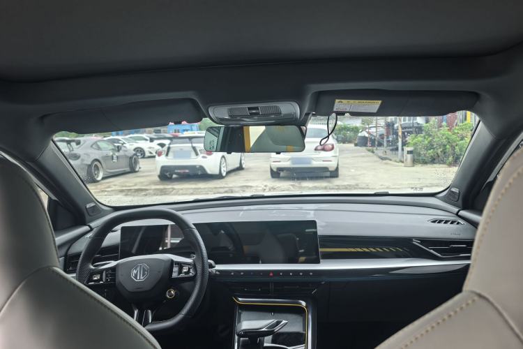 Used MG 5 Scorpio 2022 1.5T Trophy Sport Flagship Edition
