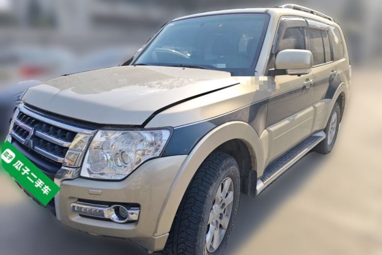 Used Mitsubishi Pajero (Import) 2018 3.0L Automatic Standard Edition