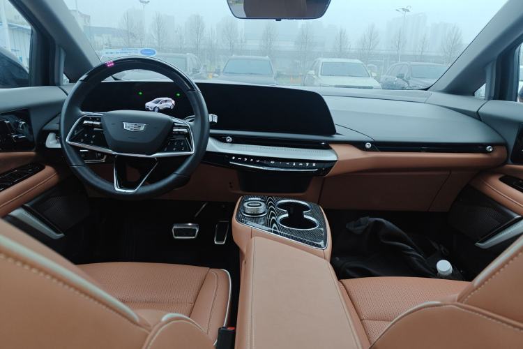 Used Cadillac OPTIQ 2024 Four-Wheel Drive Long-Range Version Center Console