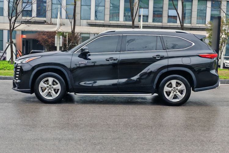 Used Toyota Highlander 2023 2.5L Smart Electric Hybrid Dual-Engine Two-Wheel Drive Elite Version 5 Seats
