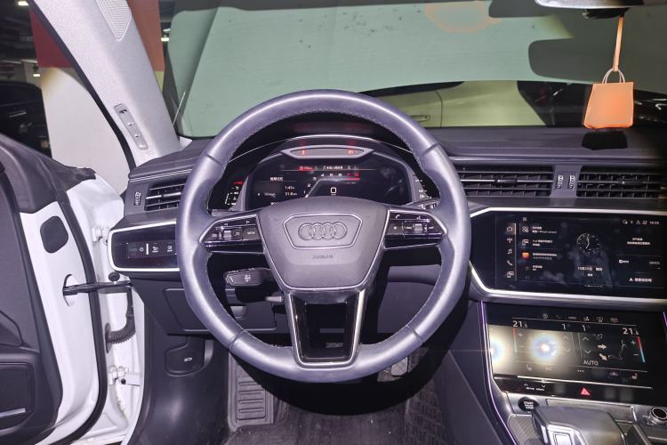 Used Audi A7 2023 45 TFSI Prestige Edition Steering Wheel