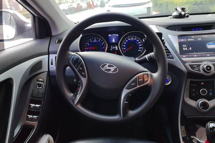 Used Hyundai Elantra (5th Generation / Langdong) 2016 1.6L Automatic Prestige Model