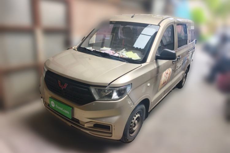Used Wuling Hongguang V 2019 1.5L Jingqu Version China VI LAR