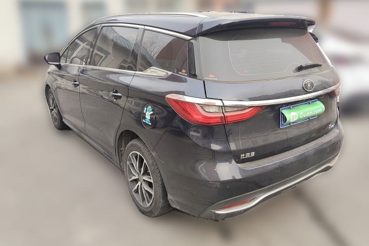 Used BYD Song MAX 2019 1.5T Automatic Smart Connect Prestige Model 6 Seats China V Standard