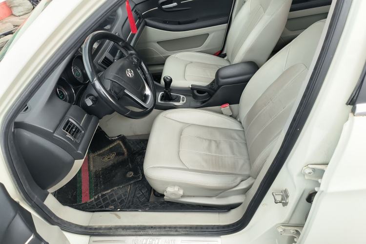 Used BAIC Senova D50 2016 1.5L Manual Elite Edition Left Front Seat