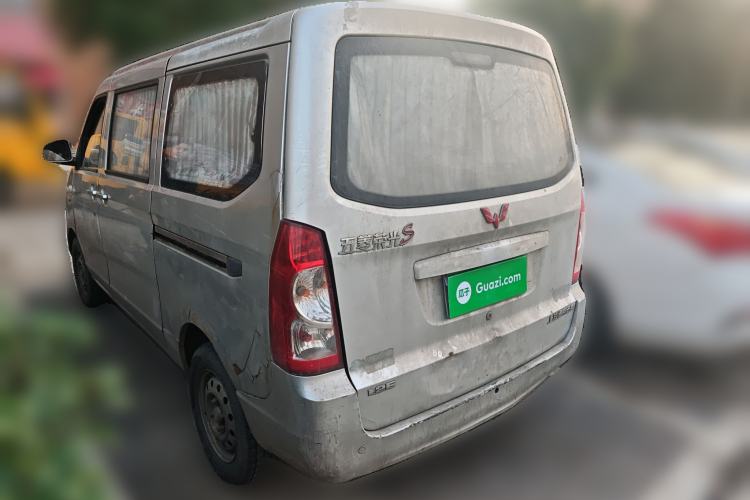 Used Wuling Rongguang 2014 1.2L S Base Model
