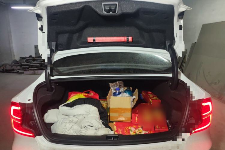 Used Volvo S60 2021 T4 Zhiyi Luxury Edition Trunk