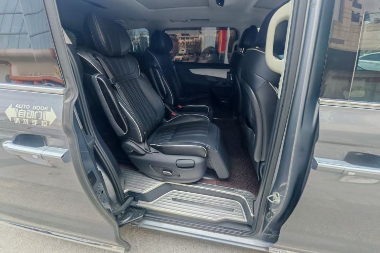 Used Roewe iMAX8 2021 400TGI Flagship Edition