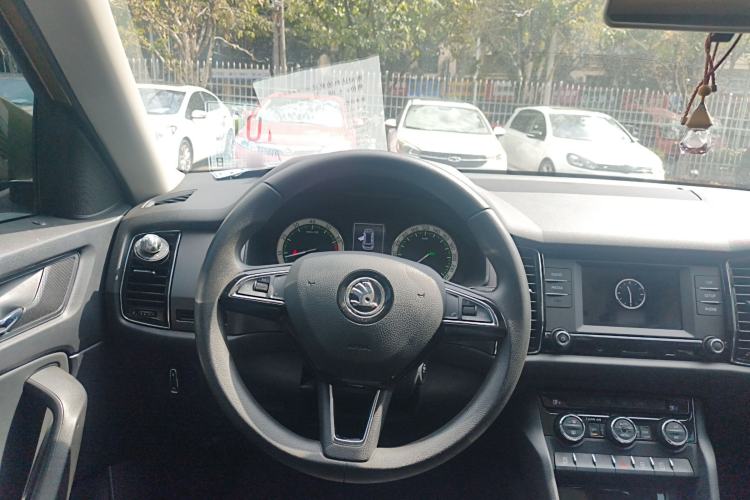 Used Skoda Kodiaq 2017 TSI330 5-seat Two-Wheel Drive Comfort Edition
