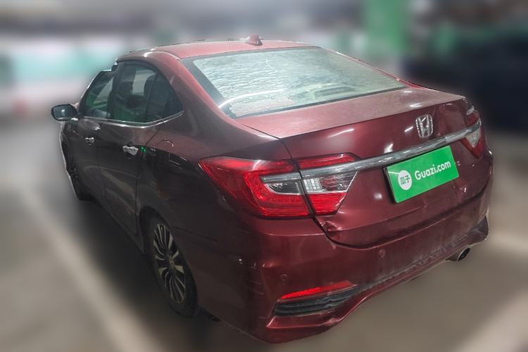 Used Honda Crider 2013 1.8L automatic luxury edition
