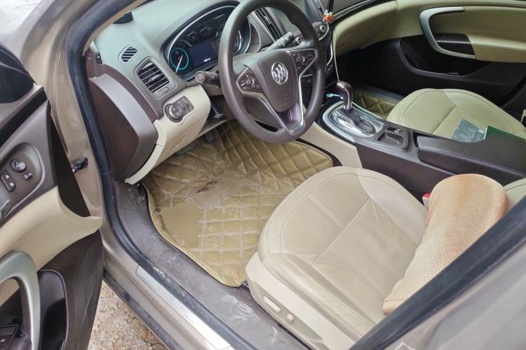 Used Buick Regal 2015 2.0L Elite Fashion Edition Left Front Seat