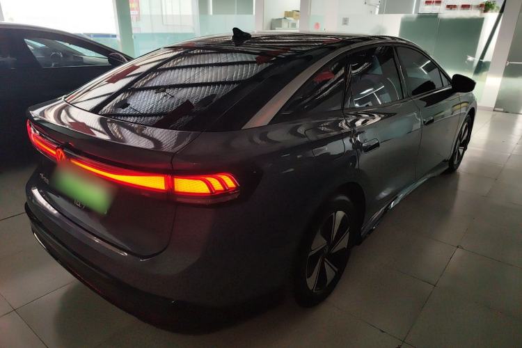 Used Volkswagen ID.7 VIZZION 2024 AIR model