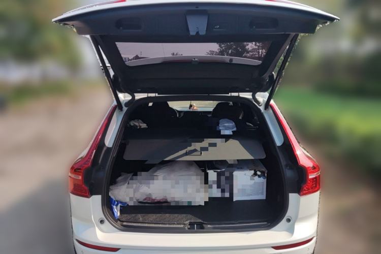 Used Volvo XC60 2022 B5 4x4 Zhiyi Luxury Edition