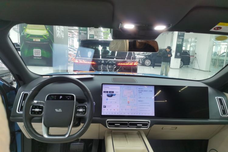 Used Li Auto L8 2024 Ultra Model
