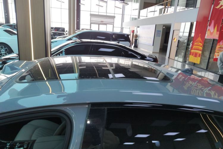 Used BYD Han 2025 DM-i Intelligent Driving Edition 125KM LiDAR Flagship Model
