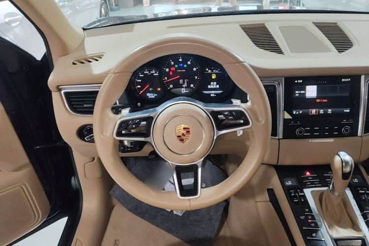 Used Porsche Macan 2017 Macan 2.0T