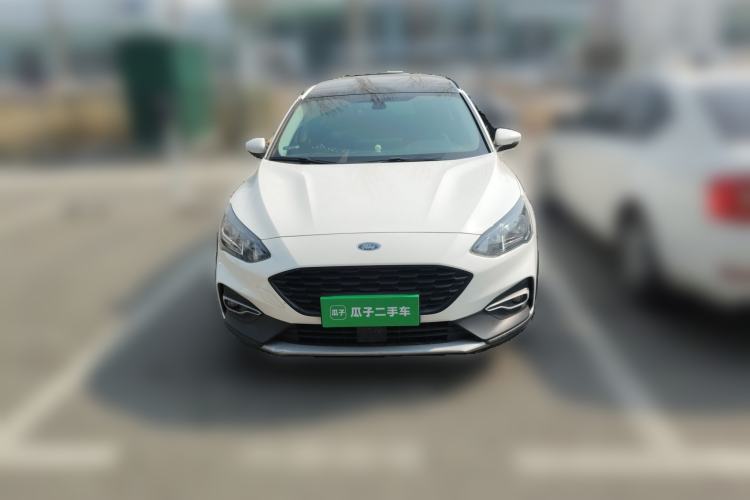 Used Ford Focus 2019 Hatchback EcoBoost 180 Automatic Trendy Model