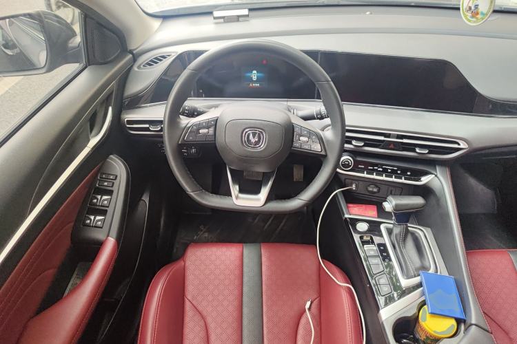 Used CHANGAN Eado 2021 PLUS Blue Whale NE 1.4T GDI DCT Prestige Model
