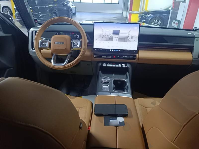 Used iCAR V27 2026 Model 200KM Four-Wheel Drive Falcon 500 — 9