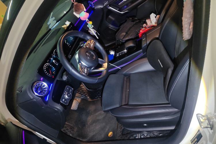 Used Mercedes-Benz A-Class 2022 Revised Version A 200 L Sport Sedan Fashionable Style Left Front Seat