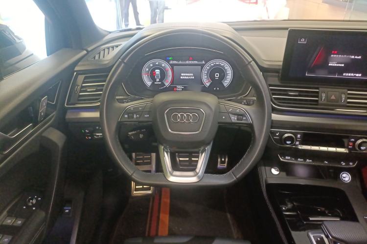 Used Audi Q5L 2025 quattro 45th Anniversary Edition 40 TFSI Luxury Dynamic Model
