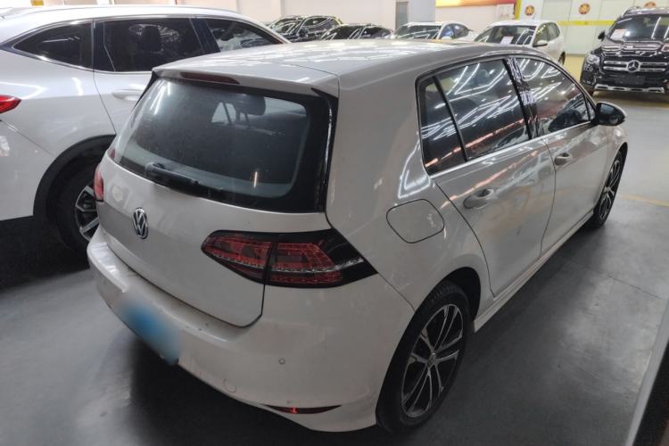 Used Volkswagen Golf 2016 1.4TSI Automatic R-Line