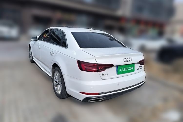 Used Audi A4L 2019 40 TFSI Ambition China VI

