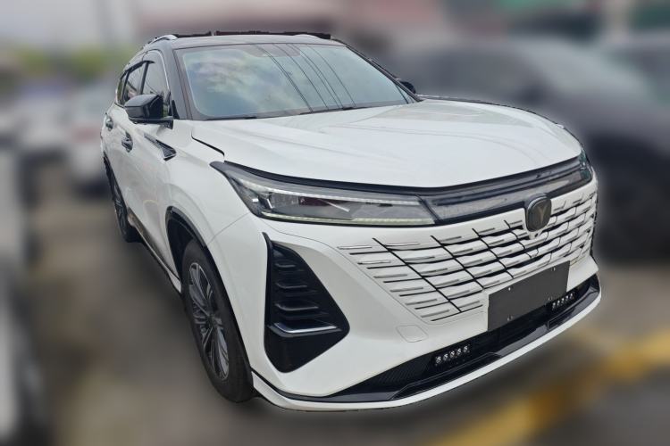 Used CHANGAN CS75 PLUS 2025 Model, 3rd Generation Champion Edition 1.5T Jinghang Version Front Right 45 Deg