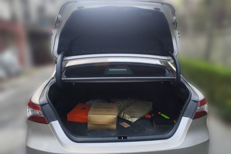 Used Toyota Camry 2019 2.0G Luxury Edition China VI Standard
