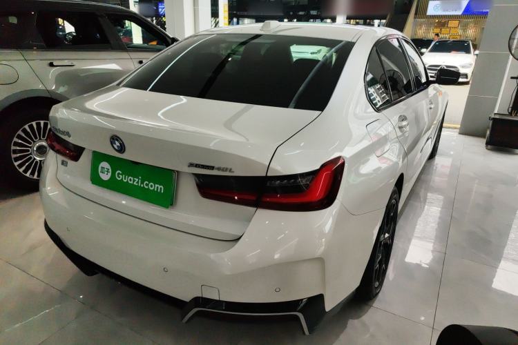 Used BMW i3 2023 eDrive 40 L Midnight Edition
