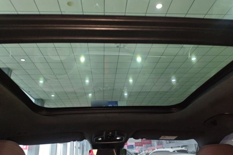 Used Geely Auto Monjaro L 2021 2.0TD DCT EVO Two-Wheel Drive Smart Luxury Version Headliner